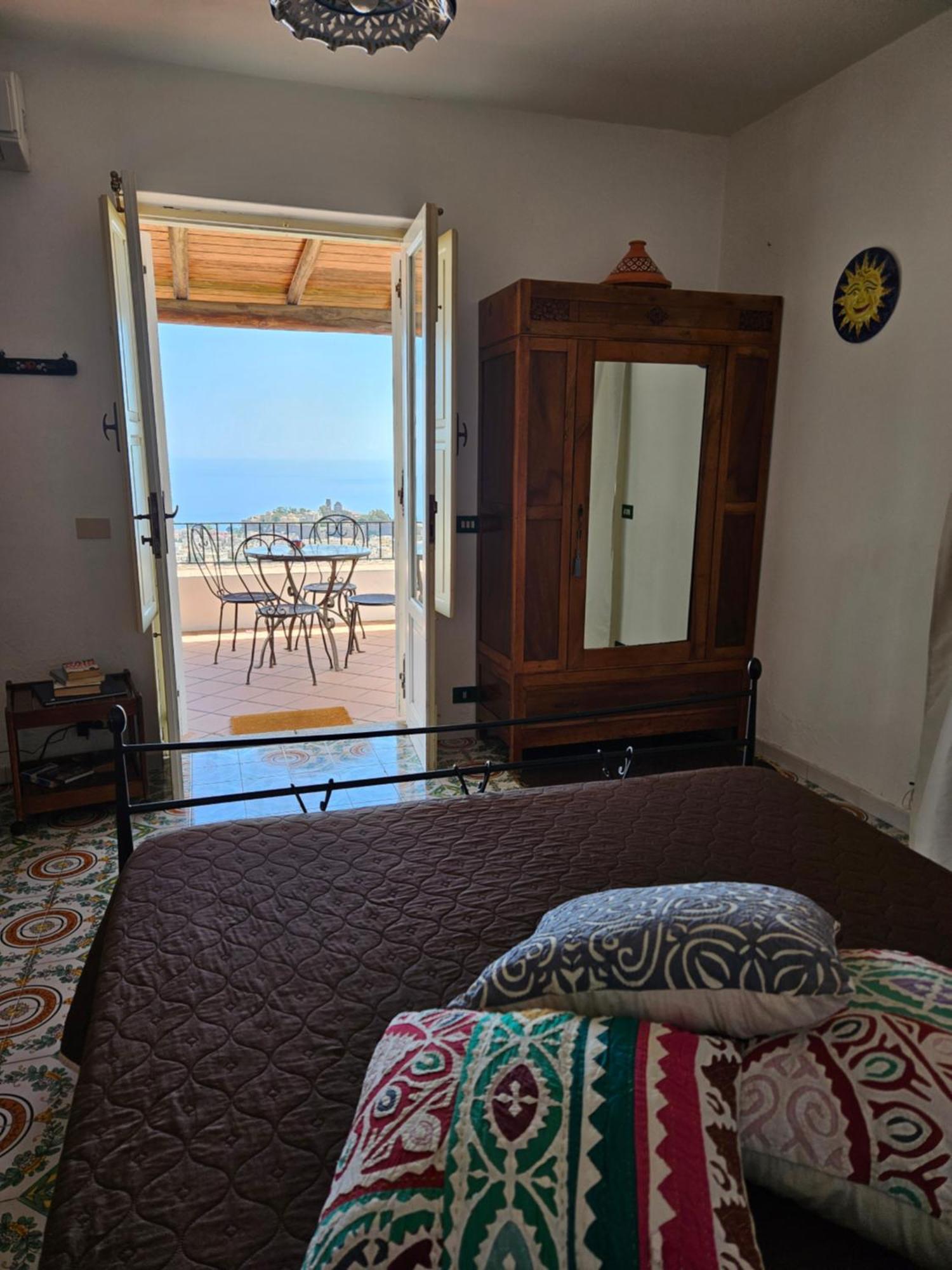 Villa Belvedere Lipari  Eksteriør billede