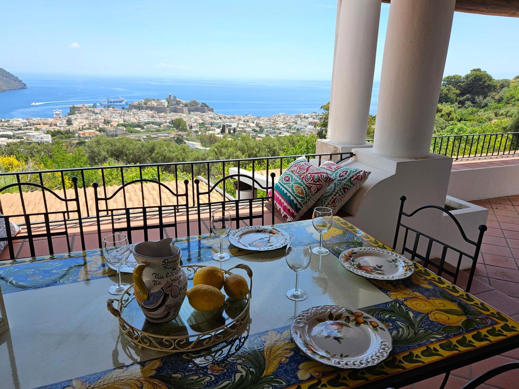 Villa Belvedere Lipari  Eksteriør billede