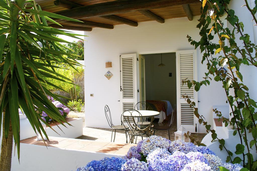 Villa Belvedere Lipari  Eksteriør billede