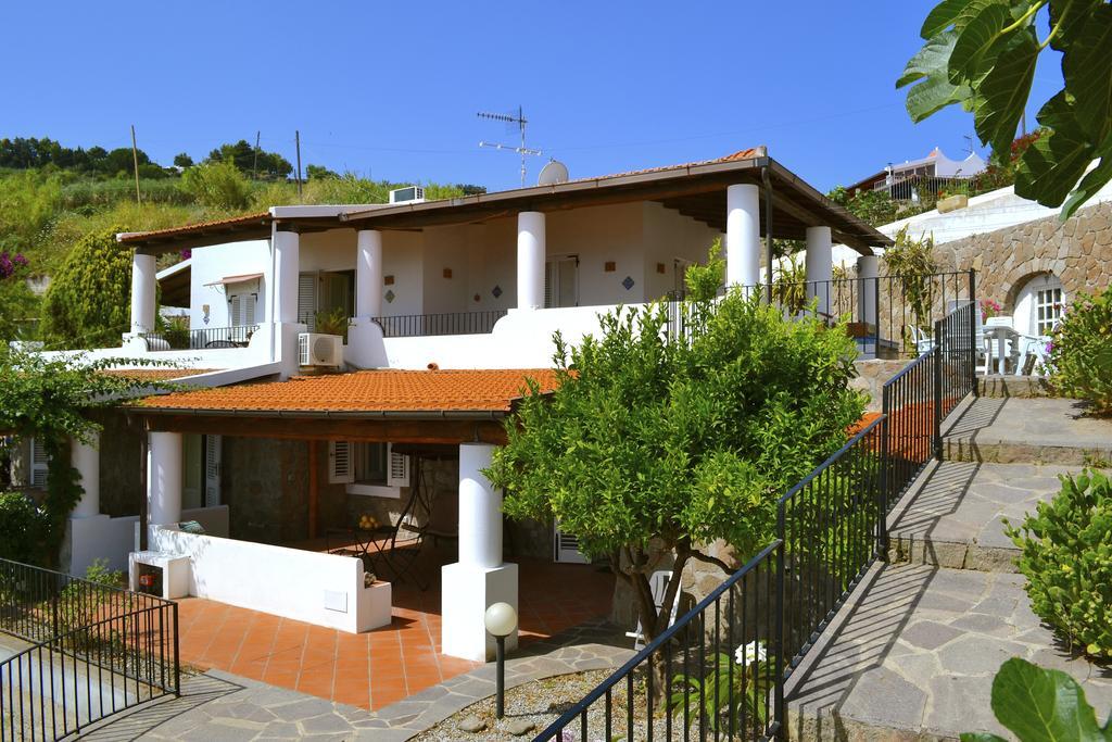 Villa Belvedere Lipari  Eksteriør billede