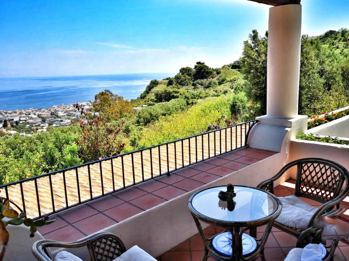 Villa Belvedere Lipari  Eksteriør billede