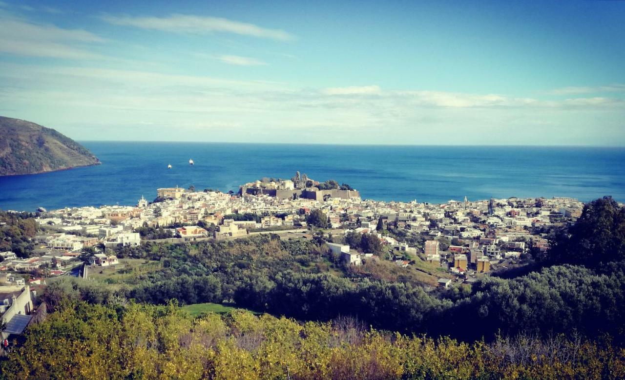 Villa Belvedere Lipari  Eksteriør billede